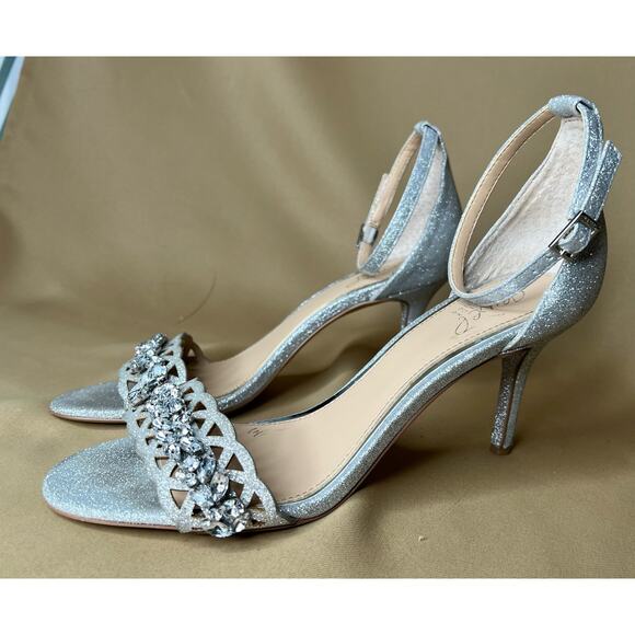 Jewel Badgley Mischka Kirsten Silver Glitter Laser Cut Heeled Sandal 9 New - Picture 12 of 13